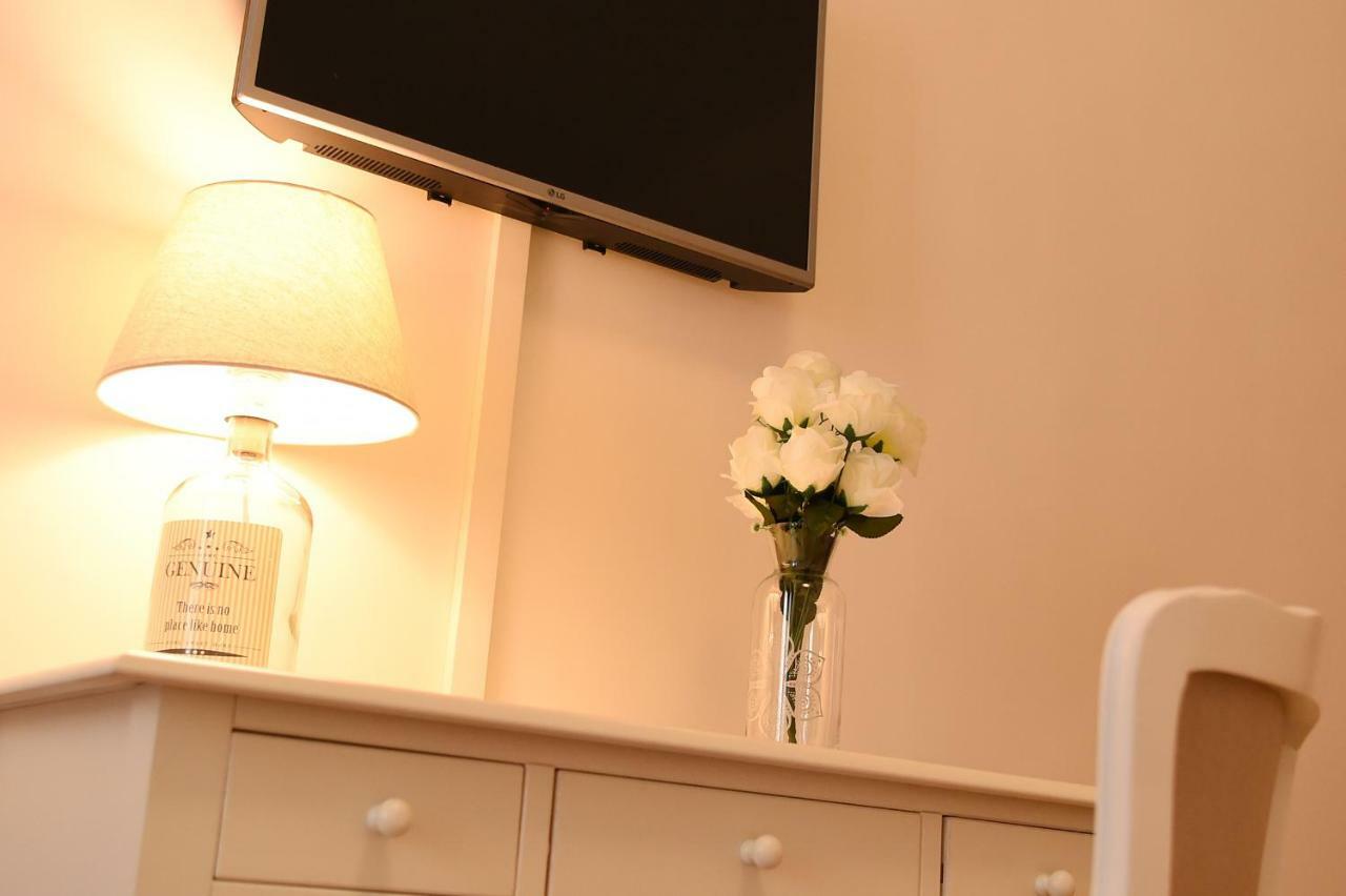 נאפולי B&B Bonnes Suites מראה חיצוני תמונה
