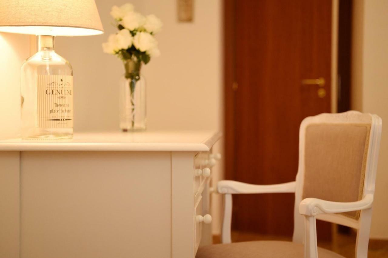 נאפולי B&B Bonnes Suites מראה חיצוני תמונה