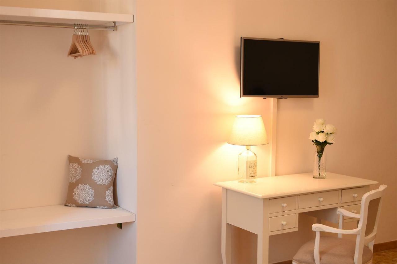 נאפולי B&B Bonnes Suites מראה חיצוני תמונה