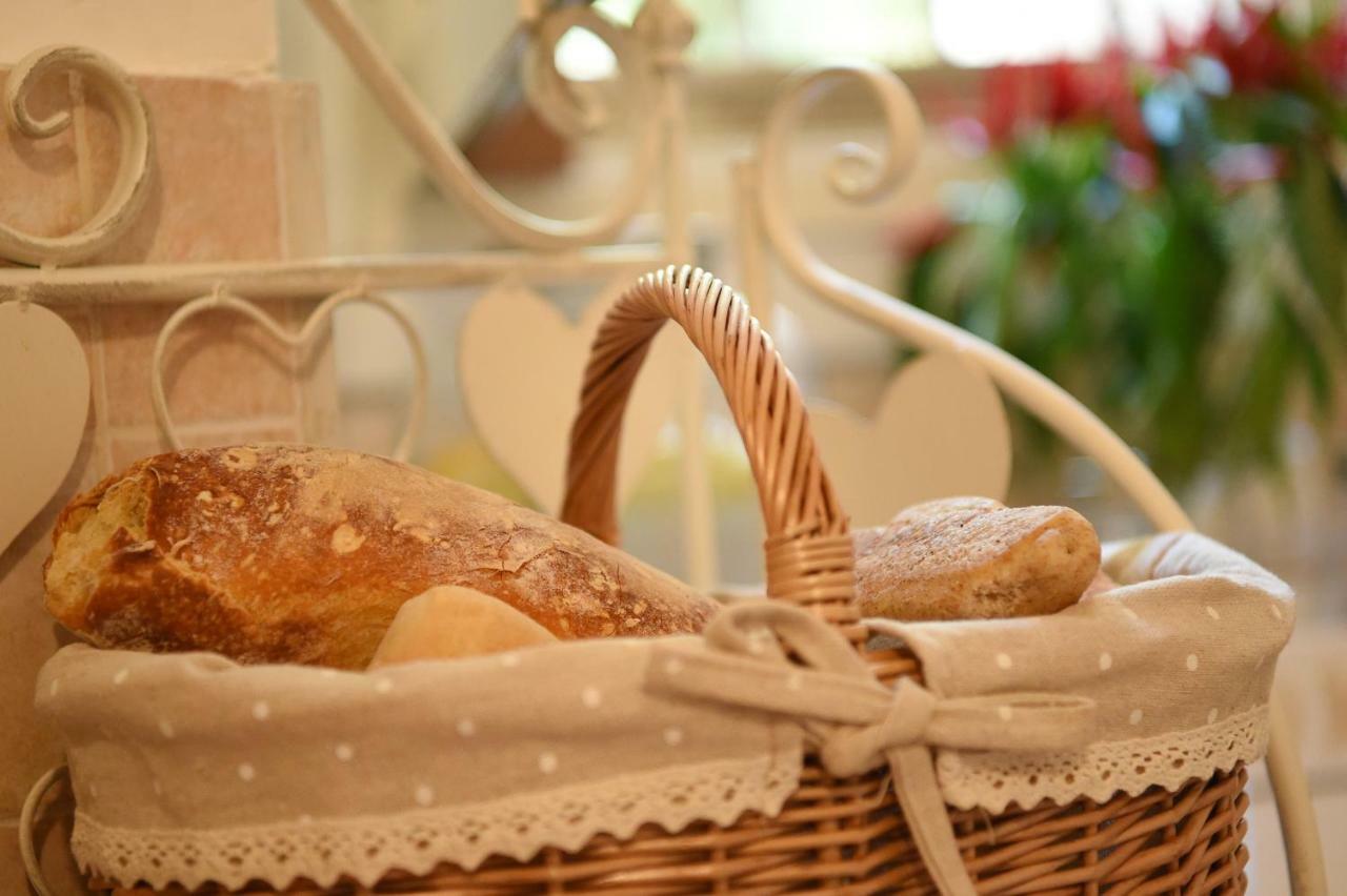 נאפולי B&B Bonnes Suites מראה חיצוני תמונה