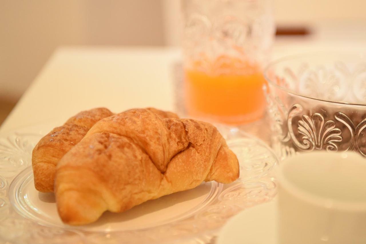 נאפולי B&B Bonnes Suites מראה חיצוני תמונה